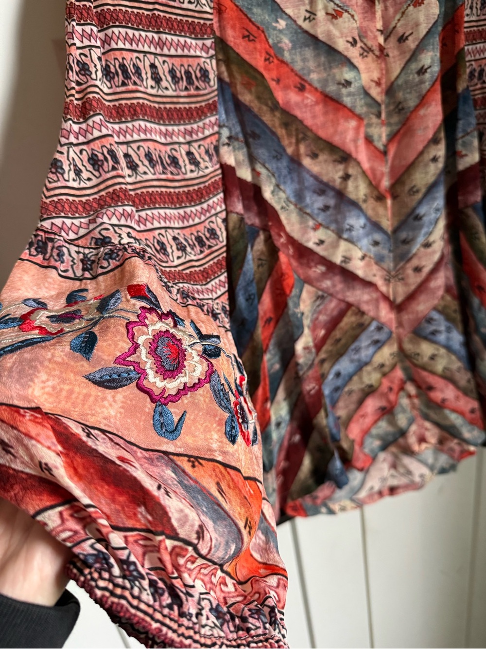 Anthropologie Uma Paesant Blouse in abstract print. Size M. - Picture 5 of 9